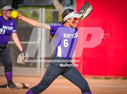 Thumbnail 1 in North Canyon @ Williams Field photogallery.