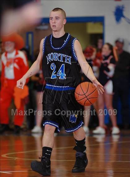 Thumbnail 1 in Grayson County vs Muhlenberg North (KHSAA 3rd Region Final) photogallery.