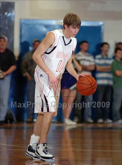 Thumbnail 3 in Grayson County vs Muhlenberg North (KHSAA 3rd Region Final) photogallery.