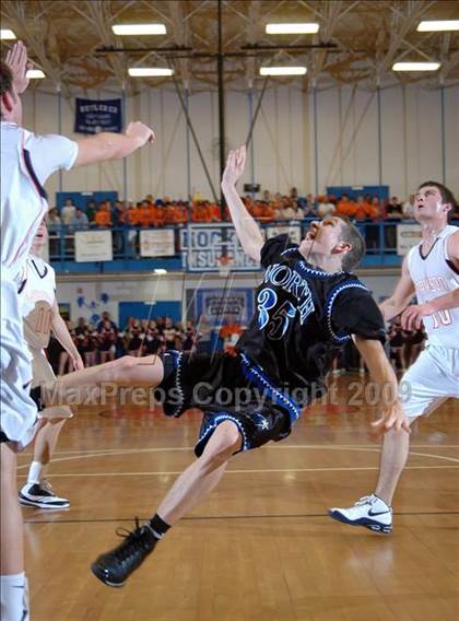 Thumbnail 3 in Grayson County vs Muhlenberg North (KHSAA 3rd Region Final) photogallery.