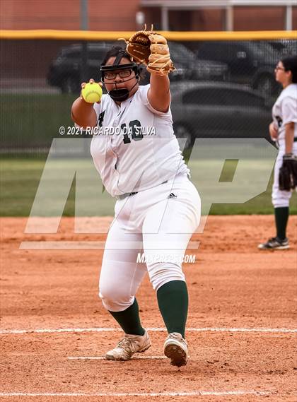 Thumbnail 1 in Foster vs. Austin photogallery.