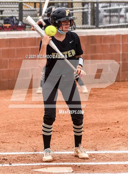 Thumbnail 3 in Foster vs. Austin photogallery.