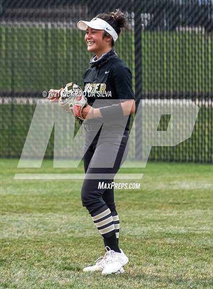 Thumbnail 1 in Foster vs. Austin photogallery.