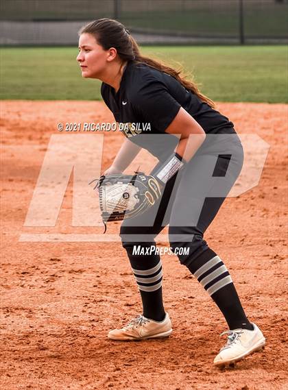 Thumbnail 1 in Foster vs. Austin photogallery.