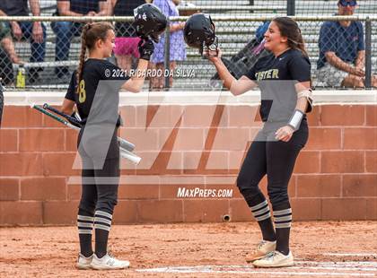 Thumbnail 1 in Foster vs. Austin photogallery.