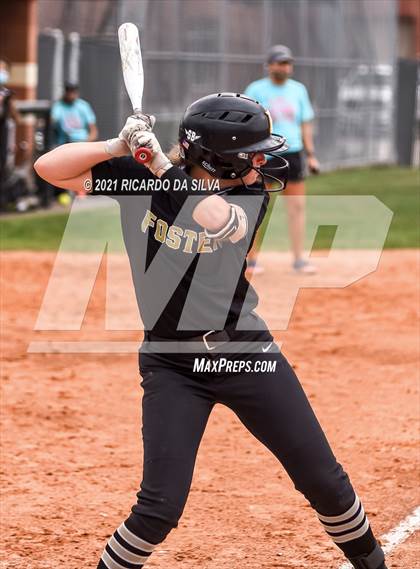 Thumbnail 3 in Foster vs. Austin photogallery.