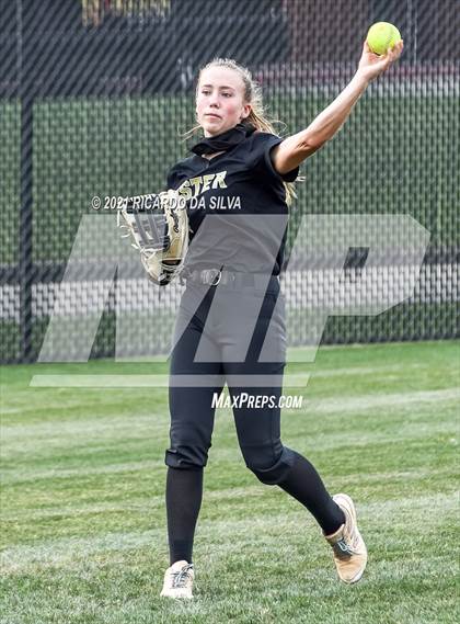 Thumbnail 3 in Foster vs. Austin photogallery.