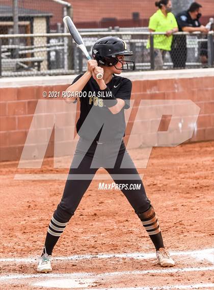 Thumbnail 2 in Foster vs. Austin photogallery.