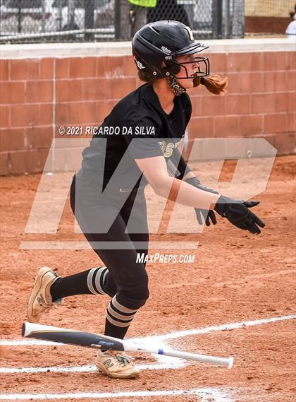 Thumbnail 2 in Foster vs. Austin photogallery.