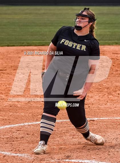 Thumbnail 3 in Foster vs. Austin photogallery.