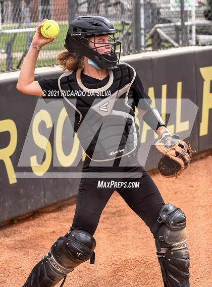 Thumbnail 1 in Foster vs. Austin photogallery.