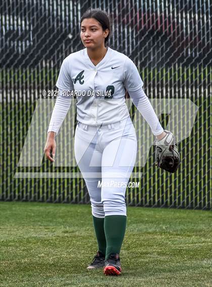 Thumbnail 3 in Foster vs. Austin photogallery.