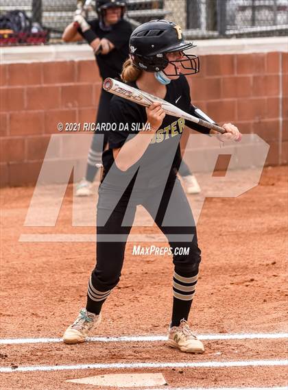 Thumbnail 2 in Foster vs. Austin photogallery.