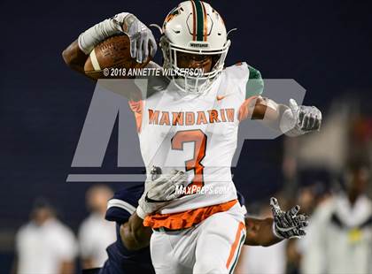 Thumbnail 2 in Mandarin vs. Columbus (FHSAA 8A State Championship) photogallery.