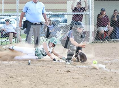 Thumbnail 2 in Laurel vs Cranberry Area (PIAA 2A 1st Rd) photogallery.