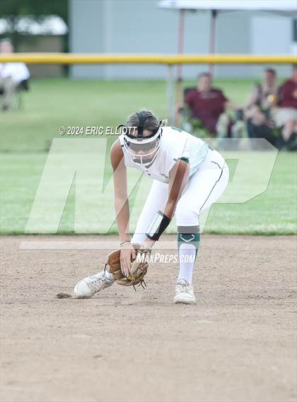 Thumbnail 1 in Laurel vs Cranberry Area (PIAA 2A 1st Rd) photogallery.