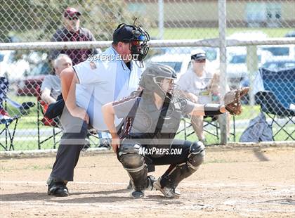 Thumbnail 3 in Laurel vs Cranberry Area (PIAA 2A 1st Rd) photogallery.