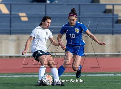 Thumbnail 1 in Del Campo @ Oak Ridge photogallery.