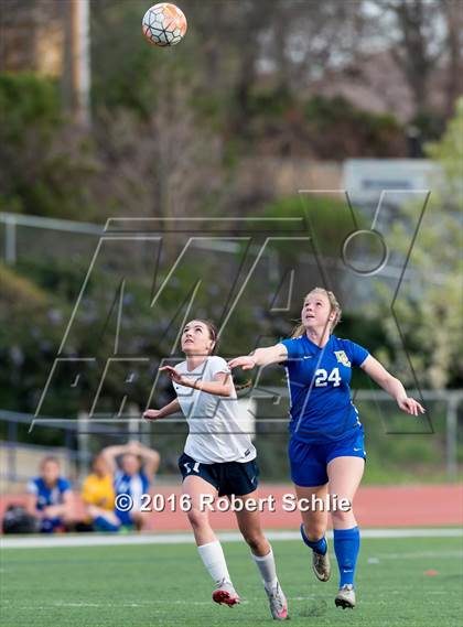 Thumbnail 1 in Del Campo @ Oak Ridge photogallery.