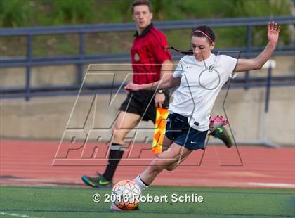 Thumbnail 1 in Del Campo @ Oak Ridge photogallery.