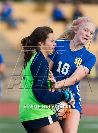 Thumbnail 3 in Del Campo @ Oak Ridge photogallery.