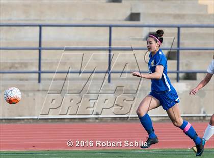 Thumbnail 3 in Del Campo @ Oak Ridge photogallery.