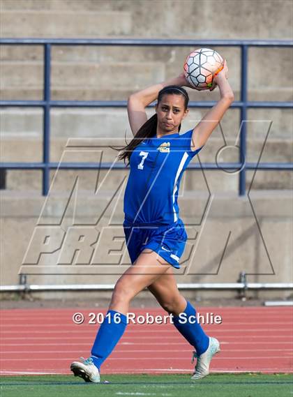 Thumbnail 1 in Del Campo @ Oak Ridge photogallery.