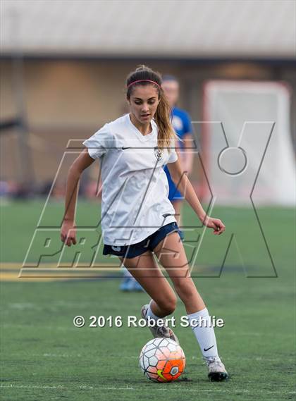 Thumbnail 2 in Del Campo @ Oak Ridge photogallery.