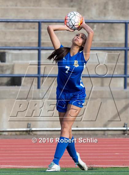 Thumbnail 2 in Del Campo @ Oak Ridge photogallery.