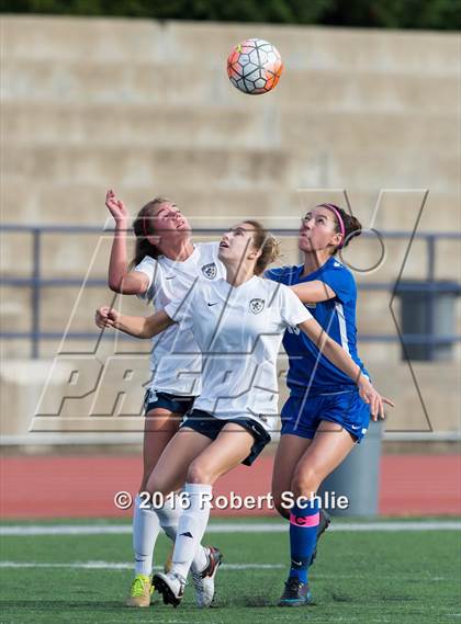 Thumbnail 2 in Del Campo @ Oak Ridge photogallery.