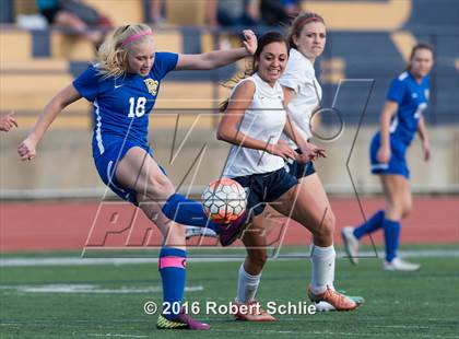 Thumbnail 1 in Del Campo @ Oak Ridge photogallery.