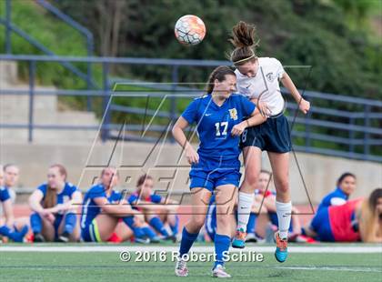 Thumbnail 2 in Del Campo @ Oak Ridge photogallery.