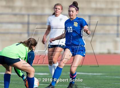 Thumbnail 2 in Del Campo @ Oak Ridge photogallery.