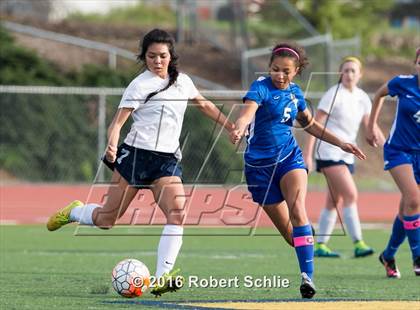 Thumbnail 3 in Del Campo @ Oak Ridge photogallery.