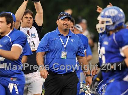 Thumbnail 1 in Tustin vs. La Habra (CIF SS Southwest Division Final) photogallery.