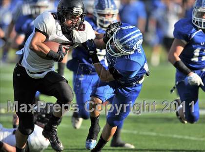 Thumbnail 1 in Tustin vs. La Habra (CIF SS Southwest Division Final) photogallery.
