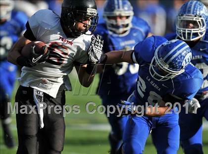 Thumbnail 2 in Tustin vs. La Habra (CIF SS Southwest Division Final) photogallery.