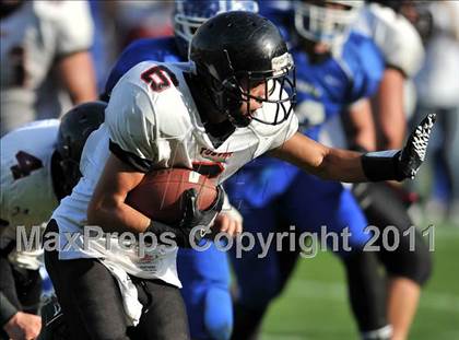 Thumbnail 2 in Tustin vs. La Habra (CIF SS Southwest Division Final) photogallery.
