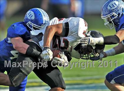 Thumbnail 3 in Tustin vs. La Habra (CIF SS Southwest Division Final) photogallery.