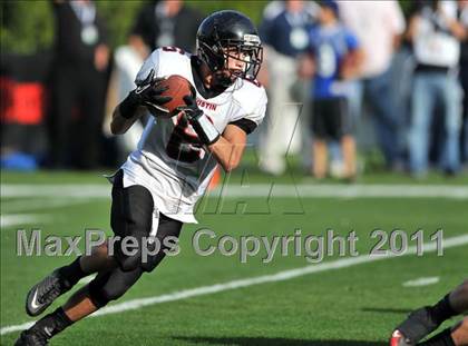 Thumbnail 2 in Tustin vs. La Habra (CIF SS Southwest Division Final) photogallery.