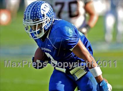 Thumbnail 3 in Tustin vs. La Habra (CIF SS Southwest Division Final) photogallery.
