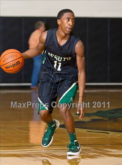 Thumbnail 1 in DeSoto vs Berkner (McDonald's Texas Invitational) photogallery.