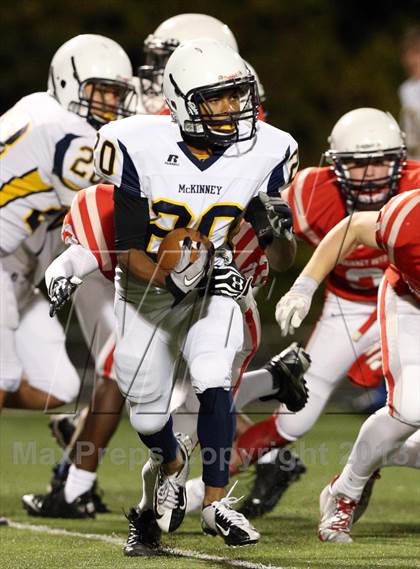 Thumbnail 3 in Boyd vs McKinney photogallery.