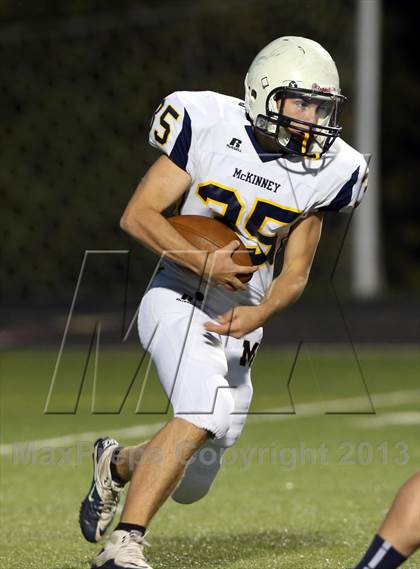 Thumbnail 2 in Boyd vs McKinney photogallery.