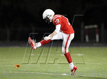 Thumbnail 1 in Boyd vs McKinney photogallery.