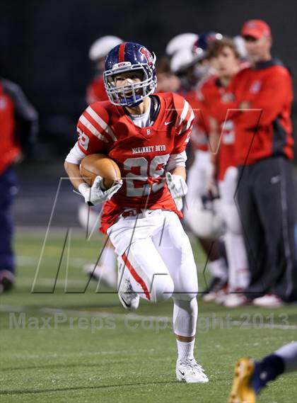 Thumbnail 1 in Boyd vs McKinney photogallery.