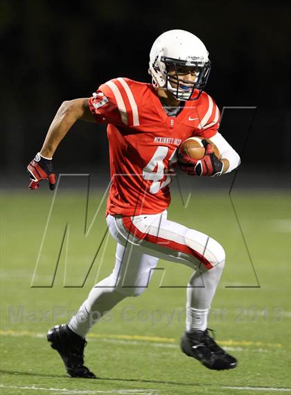 Thumbnail 3 in Boyd vs McKinney photogallery.
