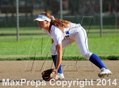 Thumbnail 1 in Benicia vs Del Campo (CIF SJS D2 Final - Game 1) photogallery.