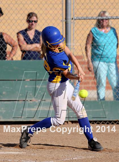 Thumbnail 3 in Benicia vs Del Campo (CIF SJS D2 Final - Game 1) photogallery.