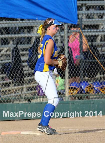 Thumbnail 1 in Benicia vs Del Campo (CIF SJS D2 Final - Game 1) photogallery.